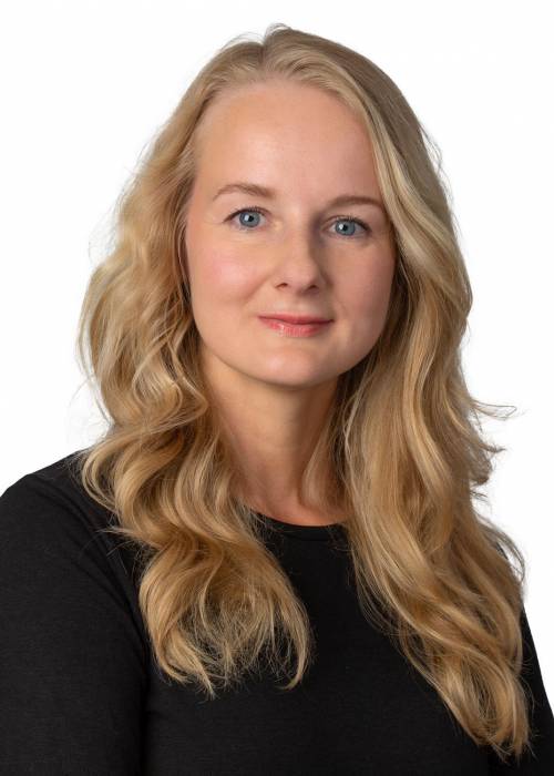 Kristina Sterkel (Sales & Marketing Manager)